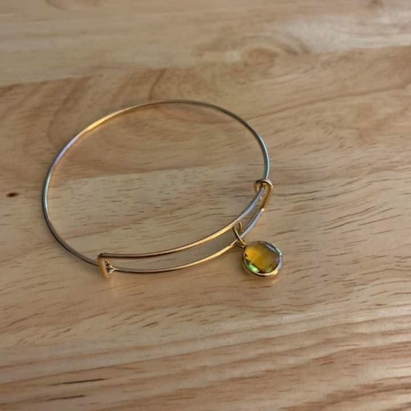 Bangles - Picture 4 of 7